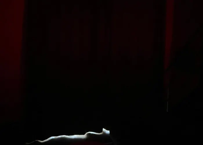 Modern Loft In The Middle Of The City, Parking Space, Tv Game